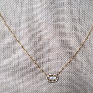 NWT Kendra Scott MOP Gold Pendant Necklace. Dainty, 15"+2 1/2, Macy's, Layering